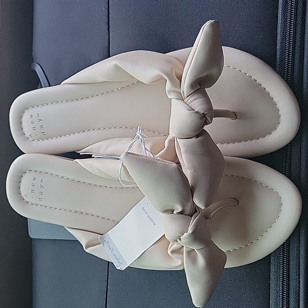Women's sandals